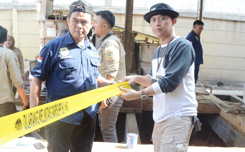 Pemkab Bogor Segel Pengolahan Limbah Pabrik di Gunung Putri karena Cemari Sungai Cileungsi