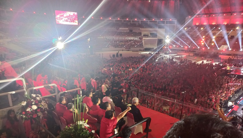 TGB Hadiri Apel Siaga Capres dan Pileg PDIP di Jawa Tengah