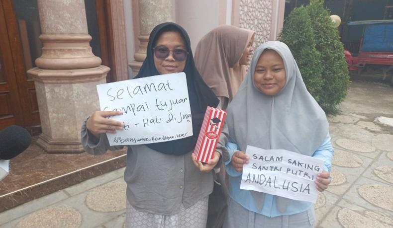 Sosok Ganjar Pranowo di Mata Santriwati: Baik, Merakyat Semoga Terpilih jadi Presiden