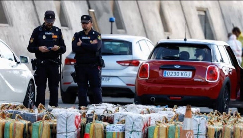 Rekor! Polisi Spanyol Sita 9,5 Ton Kokain Selundupan dari Ekuador, Modus Dikirim dalam Kontainer Pisang