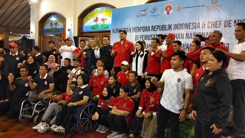 Wamenparekraf Angela Ditunjuk Jadi CdM Kontingen Indonesia di Asian Para Games