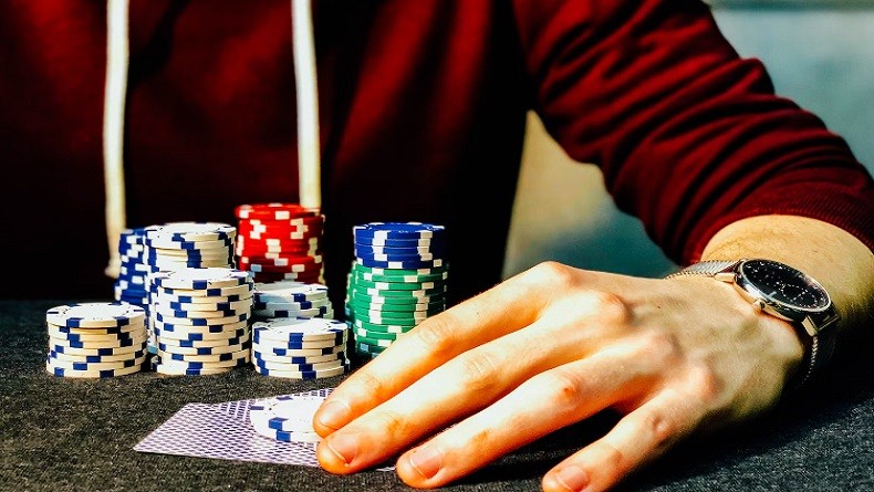 Berantas Judi Online di Indonesia, Menkominfo Budi Berencana Bertemu Kapolri