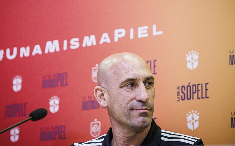 Akibat Cium Pemain Wanita, Luis Rubiales Resmi Terima Hukuman FIFA