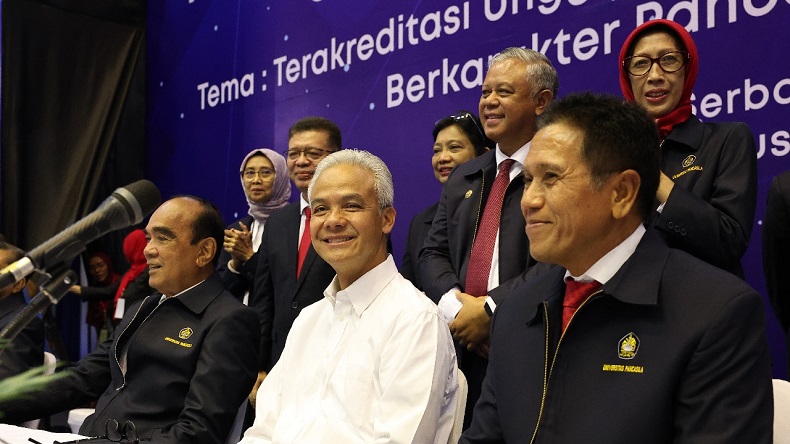 Ganjar Sebut Pendidikan Jadi Garda Terdepan Bangsa Indonesia