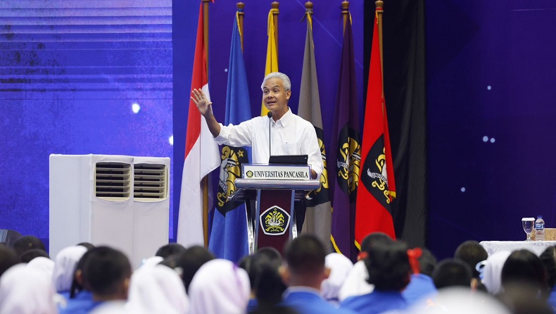 Ganjar: Gen Z Berkontribusi Jadikan Ekonomi Indonesia Terbesar ke-4 Dunia Tahun 2050