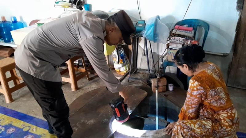 Miris, Warga Jambi Minta Air di Rumah Tetangga Harus Beli Token Listrik