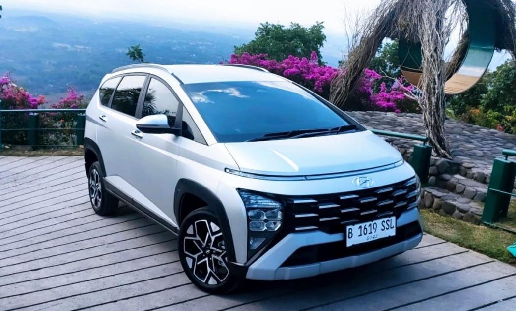 Bersaing di Segmen LSUV, Hyundai Stargazer X Punya Captain Seat untuk Memikat Konsumen 