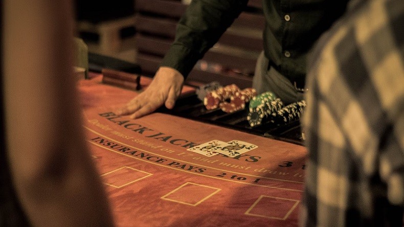 Indonesia Darurat Judi Online, Menkominfo Budi: Daya Rusaknya Terlalu Tinggi 