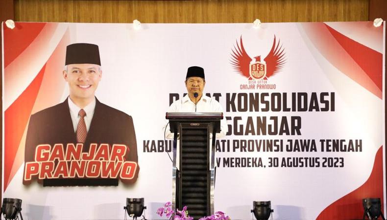 Ratusan Warga Desa di Pati Ucapkan Terima Kasih ke Ganjar Selama Memimpin Jateng