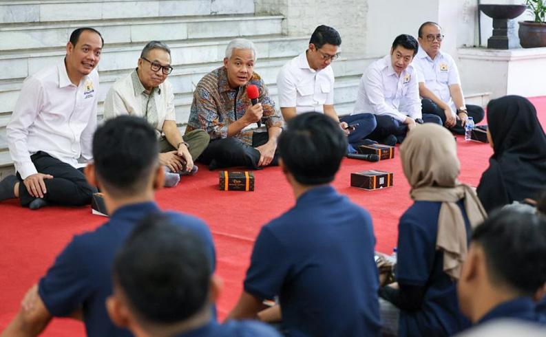  Ganjar Dorong Indonesia Kirim Tenaga Kerja Terampil ke LN: Bisa Selesaikan Masalah Kemiskinan
