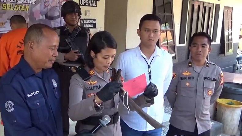Oknum Satpam di Denpasar Tenteng Parang Keliling Jalan Raya, Bikin Resah Warga