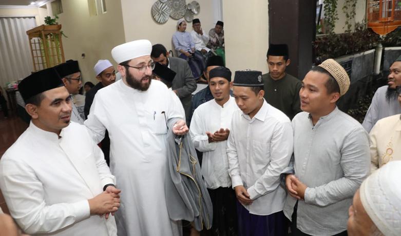 Jelang Akhir Masa Jabatan, Gus Yasin Gelar Pengajian Sekaligus Pamitan dengan Warga 