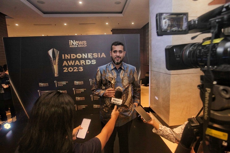 Kota Probolinggo Raih Penghargaan Indonesia Awards 2023 Atas Optimalisasi Program UHC