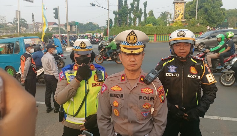 Lawan Arah, Ratusan Pengendara Ditegur dan 96 Motor Ditilang di Depok