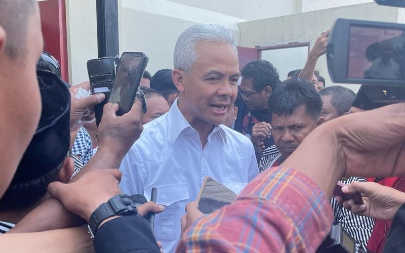 Ganjar Pranowo Tampil di Tayangan Azan, Sahabat Ganjar: Beliau Ajak Mendirikan Salat