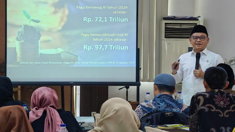 Wakil Ketua Komisi VIII DPR Ajak Guru Ngobrol Upaya Peningkatan Kualitas Madrasah di Lembang KBB