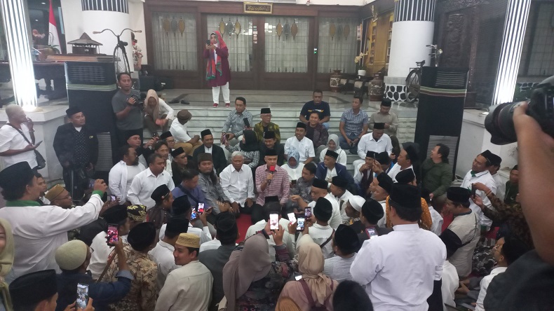 Ganjar Pranowo Minta Maaf Sekaligus Pamit ke Ratusan Kiai dan Kades Jelang Purnatugas
