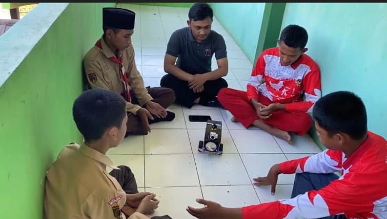 Keren, Siswa Madrasah di Banjarnegara Ciptakan Robot Pembasmi Nyamuk dari Barang Bekas