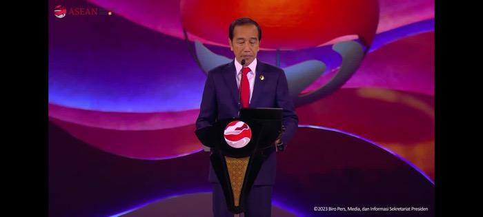 Buka KTT ASEAN ke-43, Jokowi Sebut Dunia sedang Tidak Baik-baik Saja