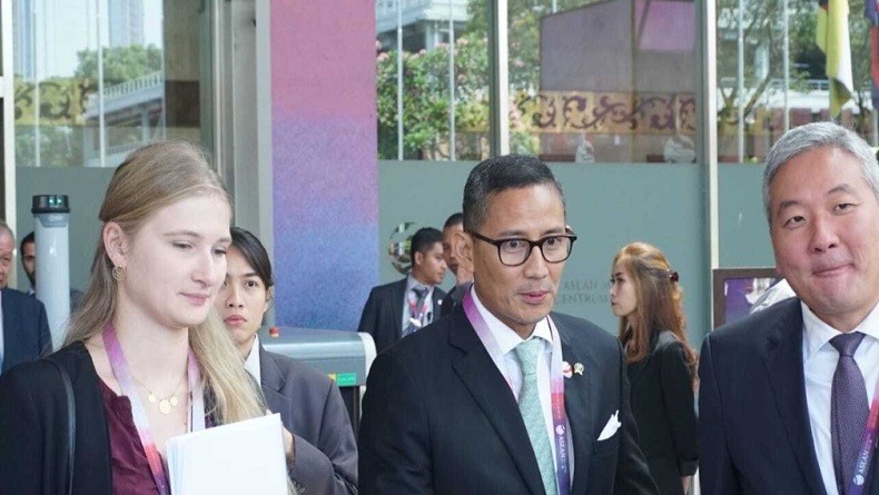 Intip Momen Menparekraf Sandiaga Uno Hadiri KTT Ke-43 ASEAN Hari Pertama