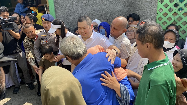 Berikan Bantuan ke Penjual Jamu Gendong di Tangerang, HT: Mudah-mudahan Lebih Sejahtera