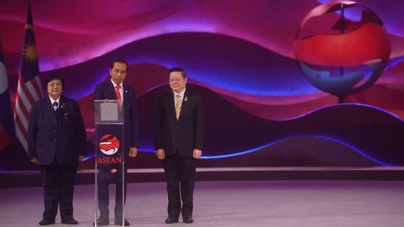 Jokowi Resmikan Pusat Koordinasi untuk Pengendalian Pencemaran Asap Lintas Batas ASEAN