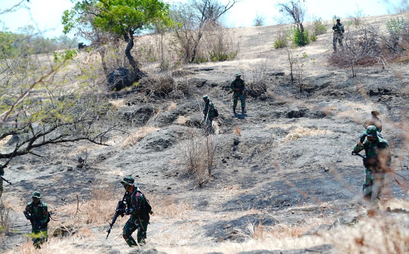 Disergap saat Patroli, Tentara Gabungan Indonesia dan Australia Balik Desak Musuh