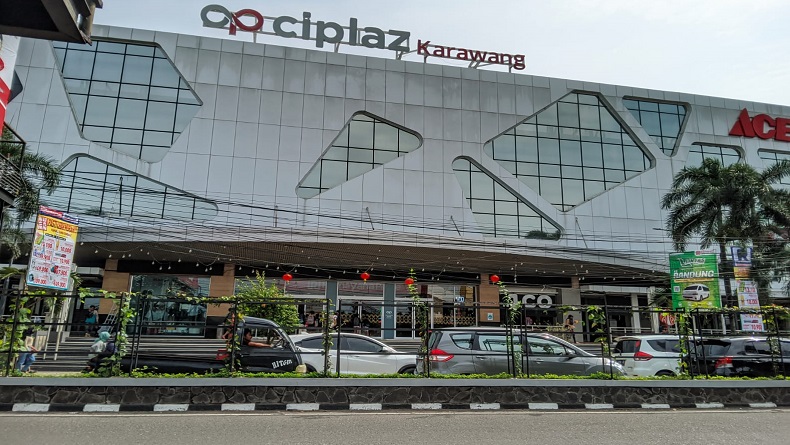 Bupati Cellica Kembali Bikin Kejutan, Ruislag Lahan Perniagaan di Karawang