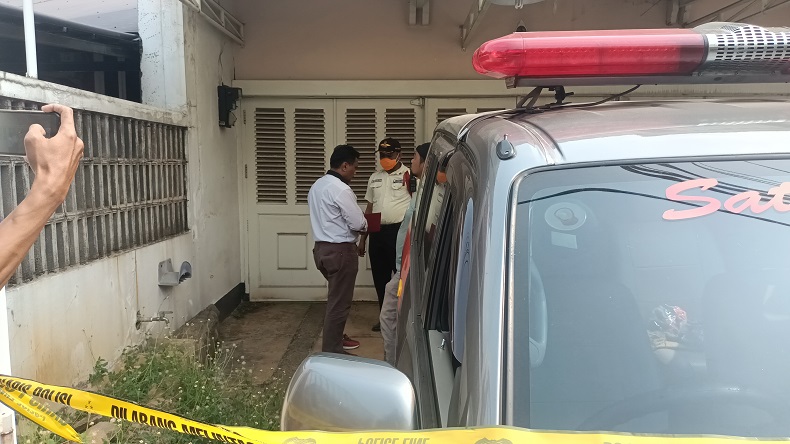 Mayat Ibu Anak di Rumah Cinere Depok Ditemukan Sudah Jadi Tulang, Berjejer di Kamar Mandi