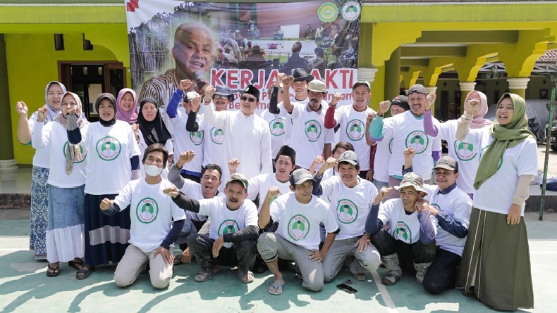 SDG Renovasi Ponpes di Subang, Santri Doakan Ganjar Pranowo Jadi Presiden