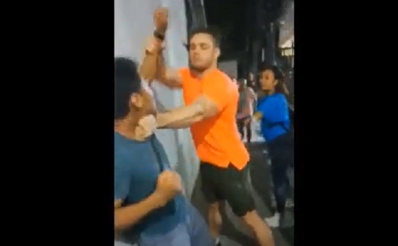 Viral Bule Rusia Pukul dan Cekik Warga Bali, Tak Terima Ditegur Parkir Sembarangan