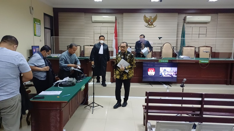 Korupsi Dana Hibah, Wakil Ketua DPRD Jatim Sahat Tua Simanjuntak Dituntut 12 tahun Penjara