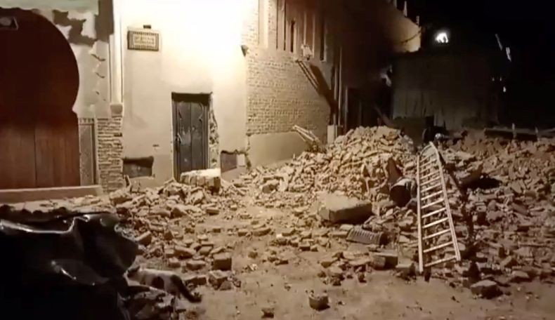 Gempa Maroko, Menara Masjid Setinggi 69 Meter Ikon Kota Marrakesh Ambruk