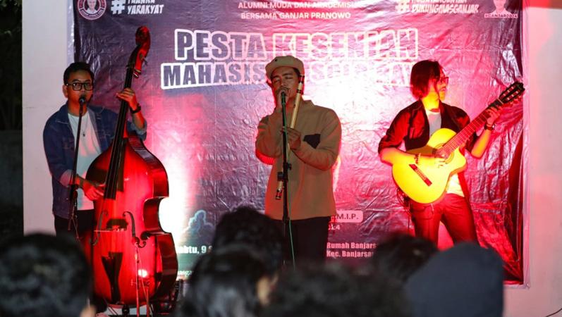 Relawan Pena Mas Ganjar Gelar Pentas Kesenian Mahasiswa Solo Raya, Ini Tujuannya