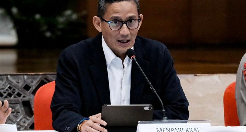 Viral, Oknum Guide Intip Wisatawan Ganti Baju di Tirta Empul, Sandiaga Uno: Harus Diberi Sanksi!