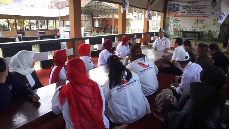 Bacaleg Partai Perindo Abdul Kholiq Ahmad Gencar Sosialisasikan KTA Berasuransi di Bandung