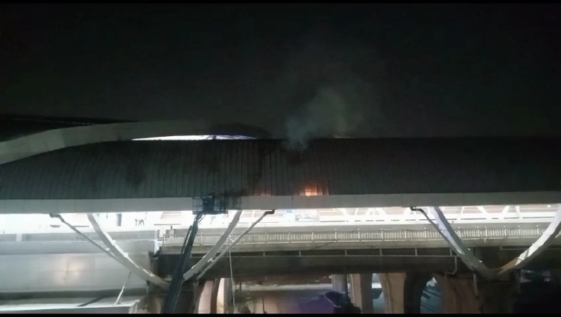 Kantor Kereta Cepat KCIC di Halim Perdanakusuma Terbakar