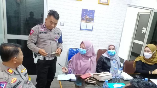 Fortuner Emak-emak Putar Balik di Jalan Tol Ditahan Sementara, Pengamat: Itu Paling Efektif