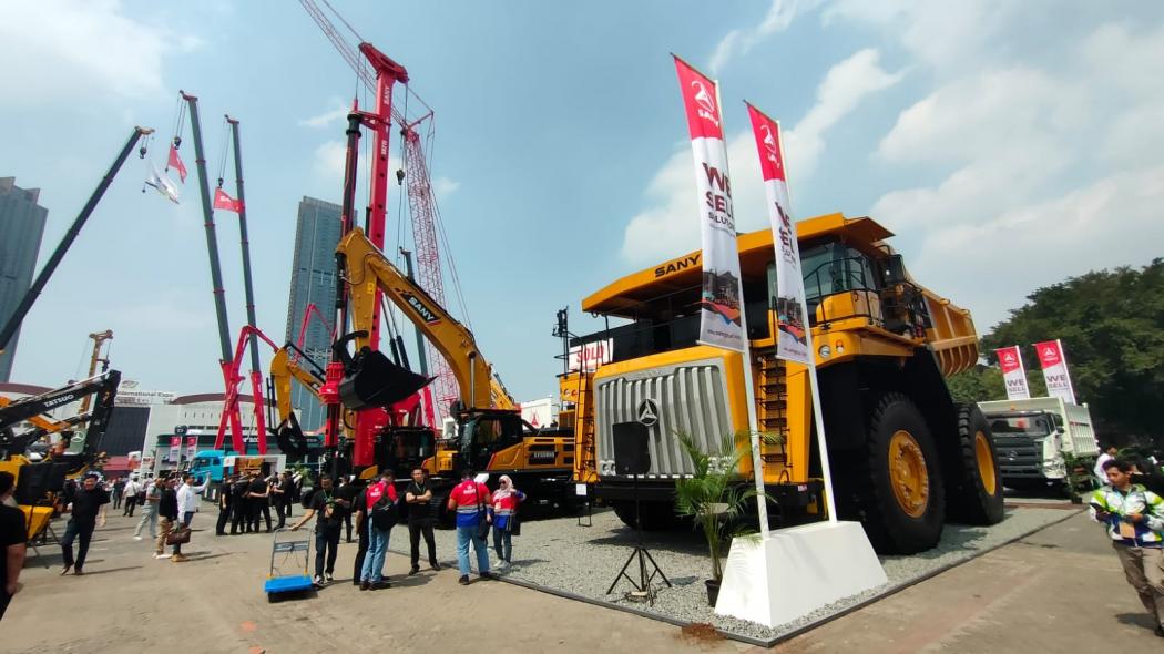 Pameran Kendaraan Alat Berat Terbesar di ASEAN Dibuka, Ada Apa Saja?