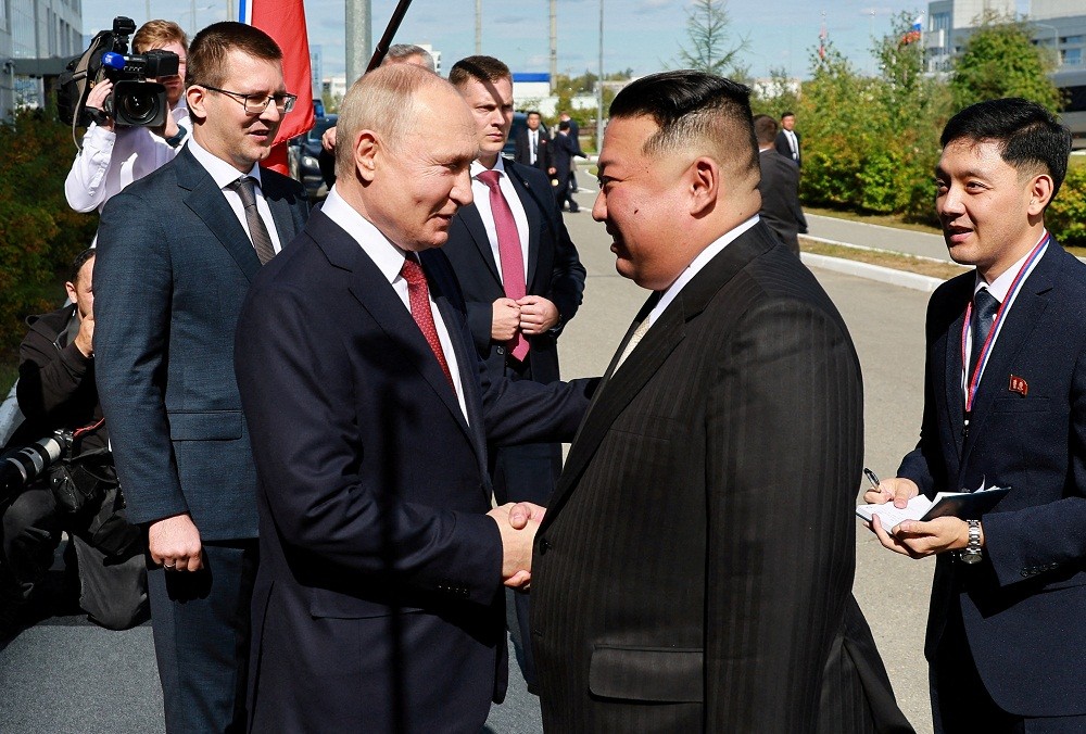 Putin Janji Bantu Kim Jong Un Bangun Satelit Korut