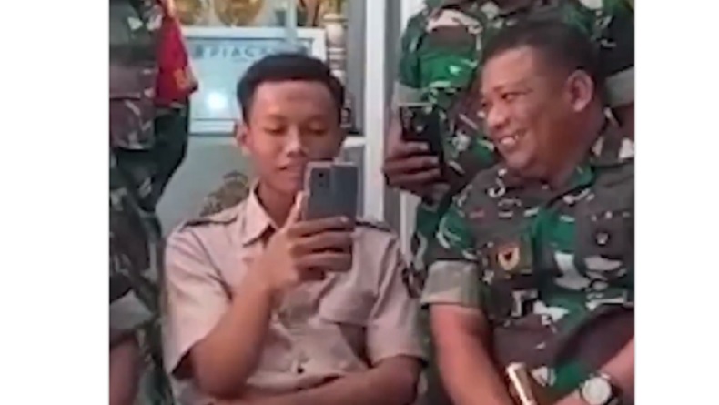 Siswa SMK Viral Sol Sepatunya Copot Ditawari KSAD Jadi Bintara, Kini Lolos Masuk Pendidikan