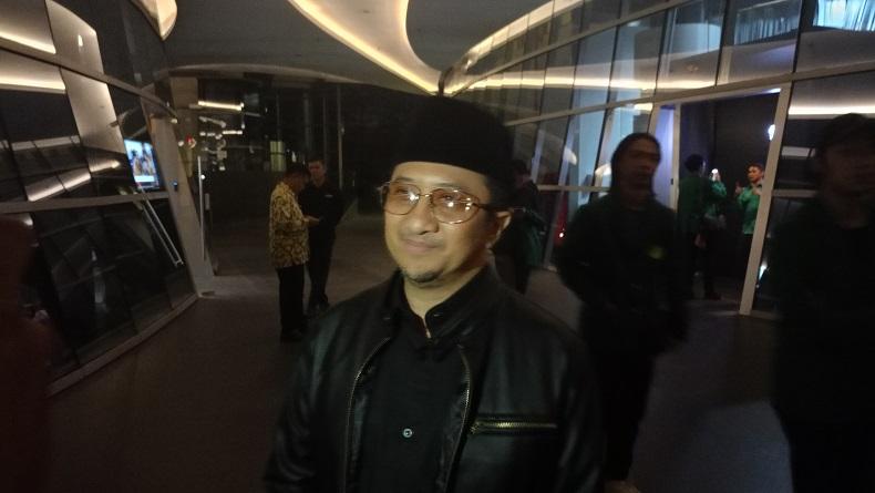 Ganjar Pranowo Muncul di Tayangan Azan, Ustaz Yusuf Mansur: Tak Bawa Atribut Politik