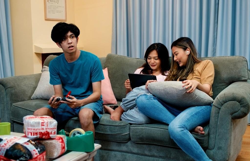 Hidup Mandiri, Abun Sungkar Pindah ke Kost-an Baru dalam Episode Perdana Temen Ngekost