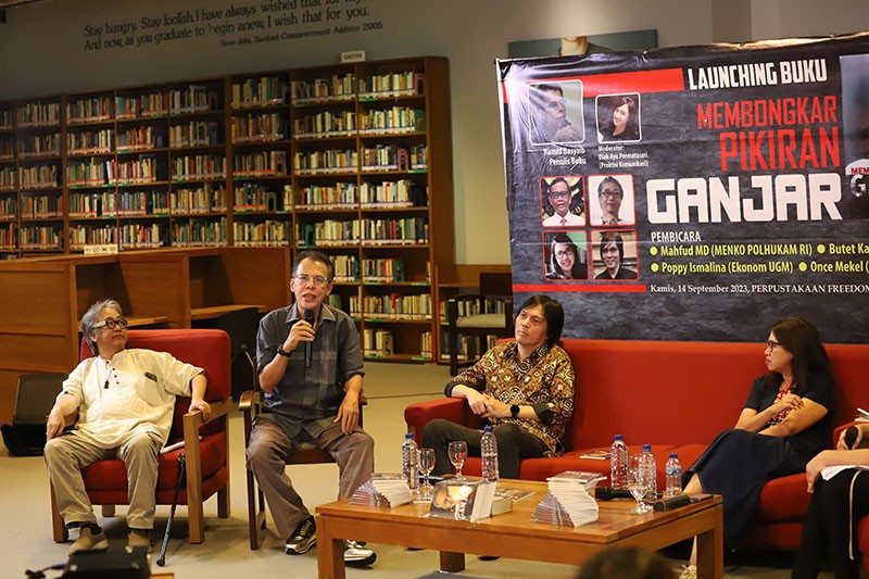 Sejumlah Akademisi dan Mahasiswa Kaji Buku Membongkar Pikiran Ganjar di AS: Capres Pilihan Terbaik