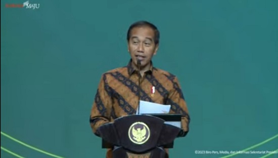 Datang ke IFFINA 2023, Jokowi: Kalau Diundang ke Acara yang Berkaitan Furniture Itu Paling Semangat!