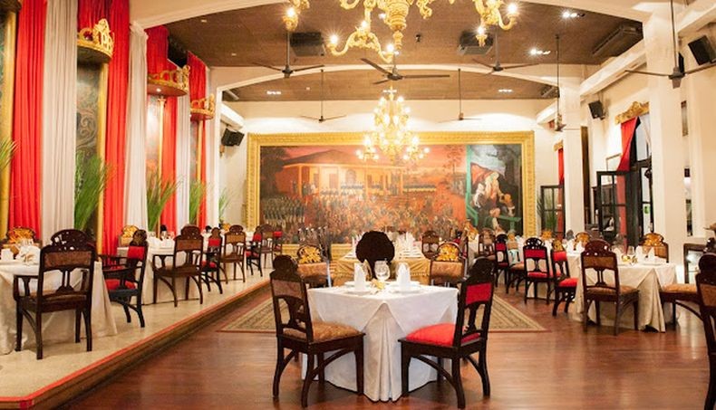 Sejarah Tugu Kunsktring Palais, dari Gedung Kesenian Jadi Restoran Mewah