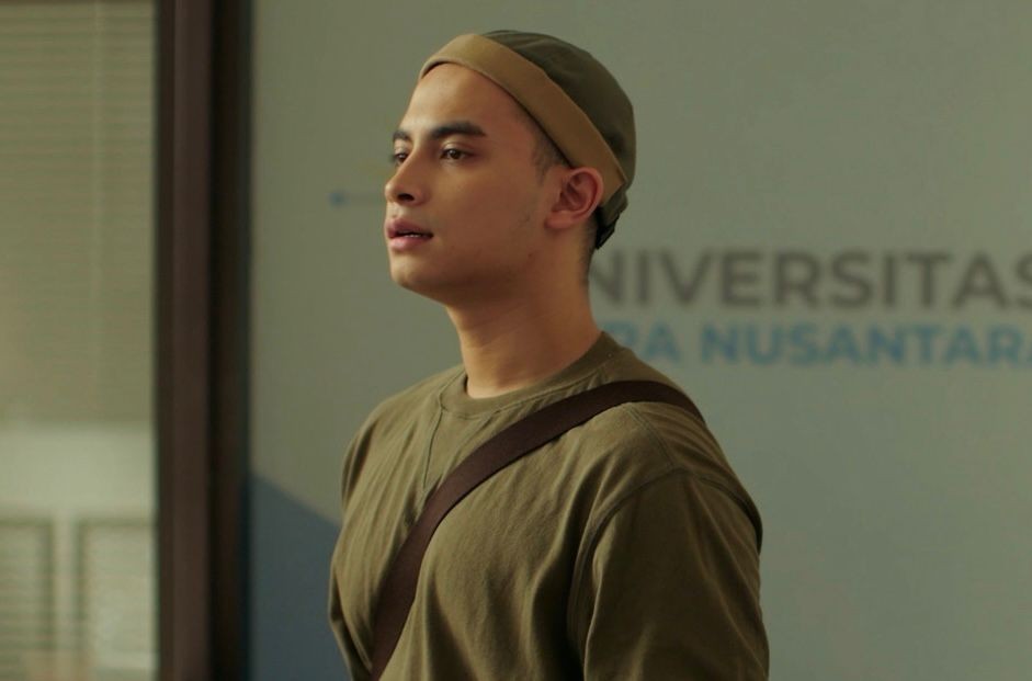 Total, Omara Esteghlal Lakukan Ini untuk Jadi Sutradara Muda di Serial Terbaru