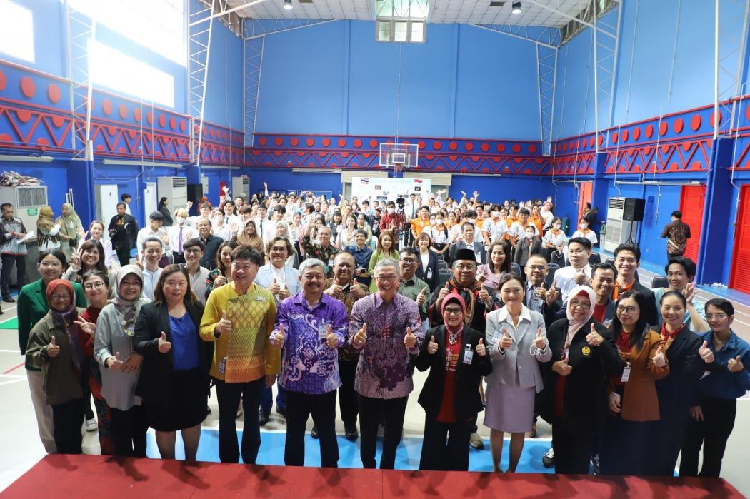 KBRI Bangkok Gelar Pertukaran Budaya dengan Thailand, Libatkan Puluhan Akademisi Indonesia