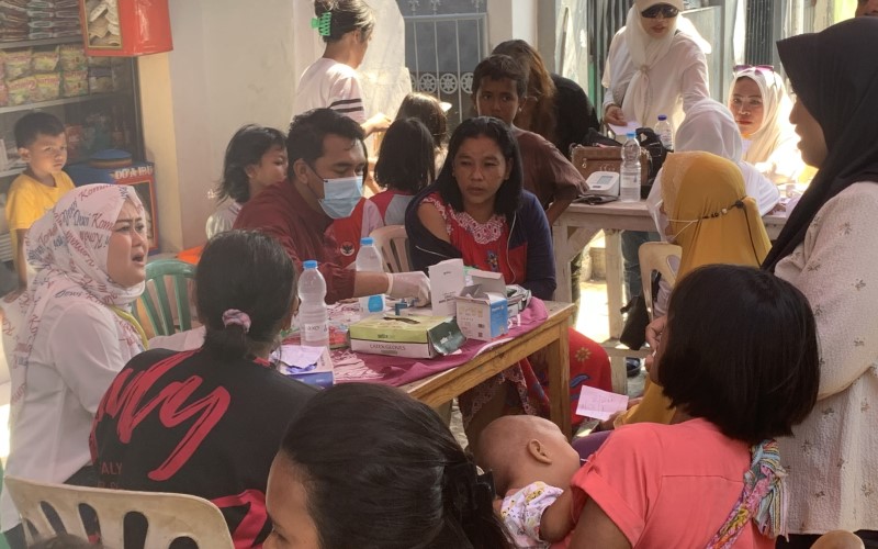 Puluhan Warga Datangi Layanan Pengobatan Kartini Partai Perindo di Koja: Bermanfaat dan Murni Gratis