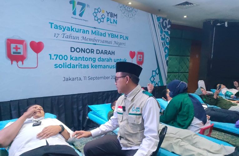 Aksi Milad ke-17, YBM PLN Salurkan 17 Ribu Paket Gizi untuk Cekal Stunting